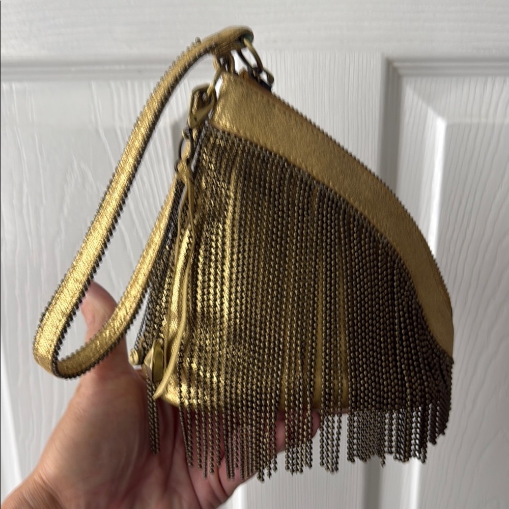 Hobo Gold Fringe Women's Bag - Picture 3 of 16